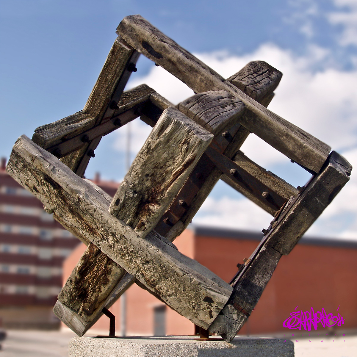 150x150x150-escultura-oscar-aragon4