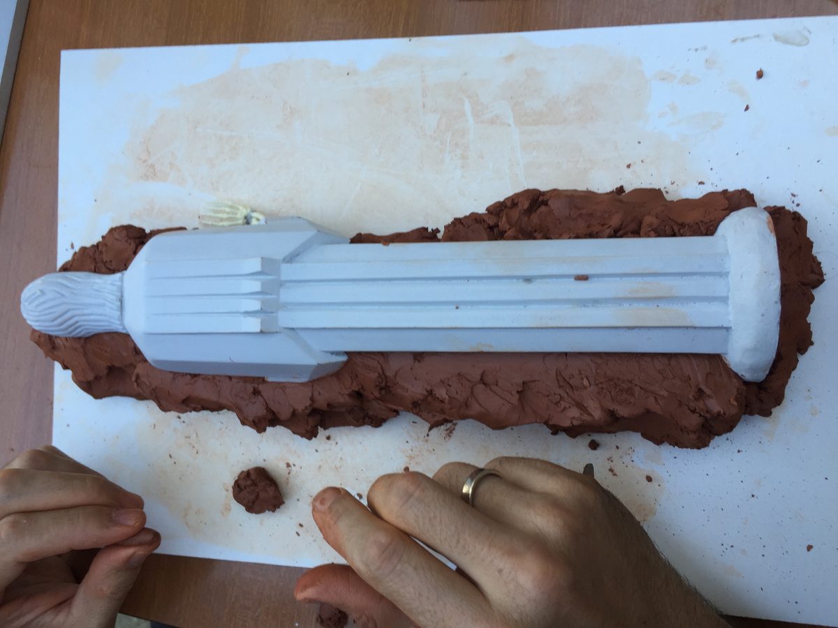 El original tumbado, preparado para el molde